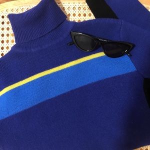 Vintage 100% Wool Blue Color-block Turtleneck
